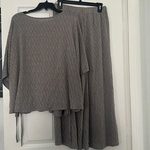 Easel Lounge Set